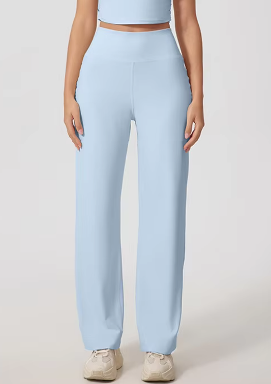 Straight High Waist Pant With Waist Pocket