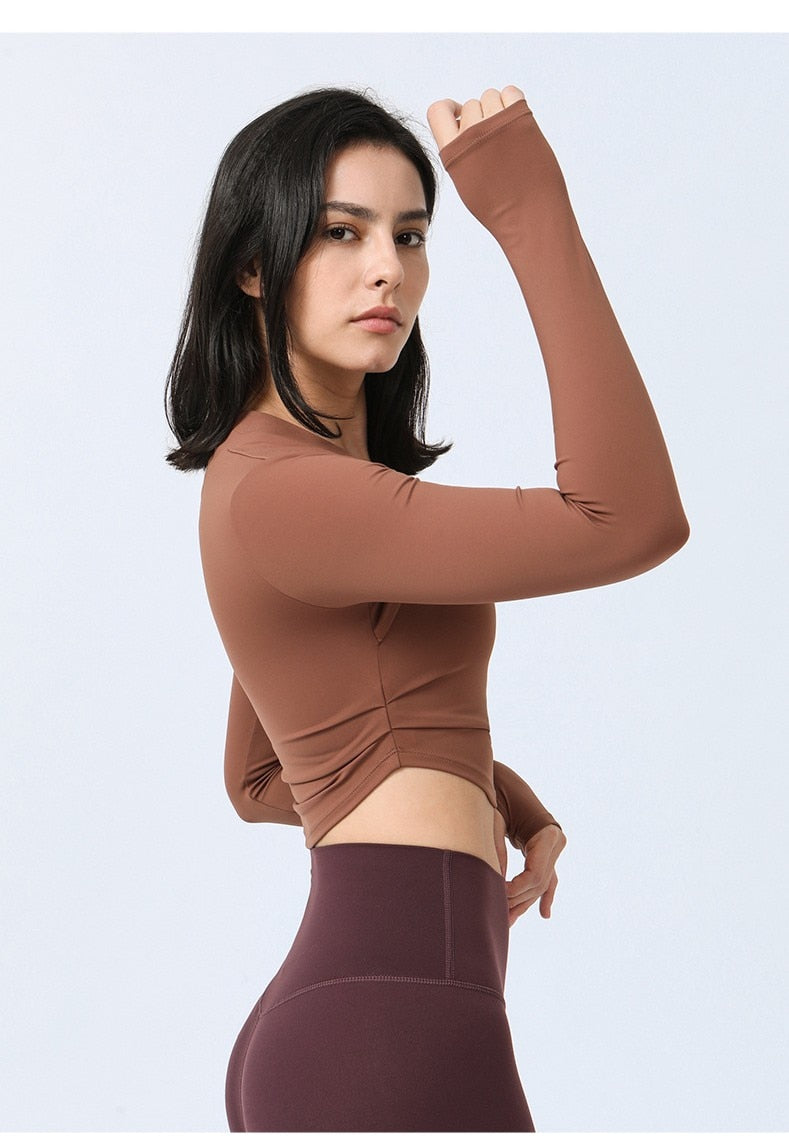 Fake Two-Piece Shirt With Thumb Hole