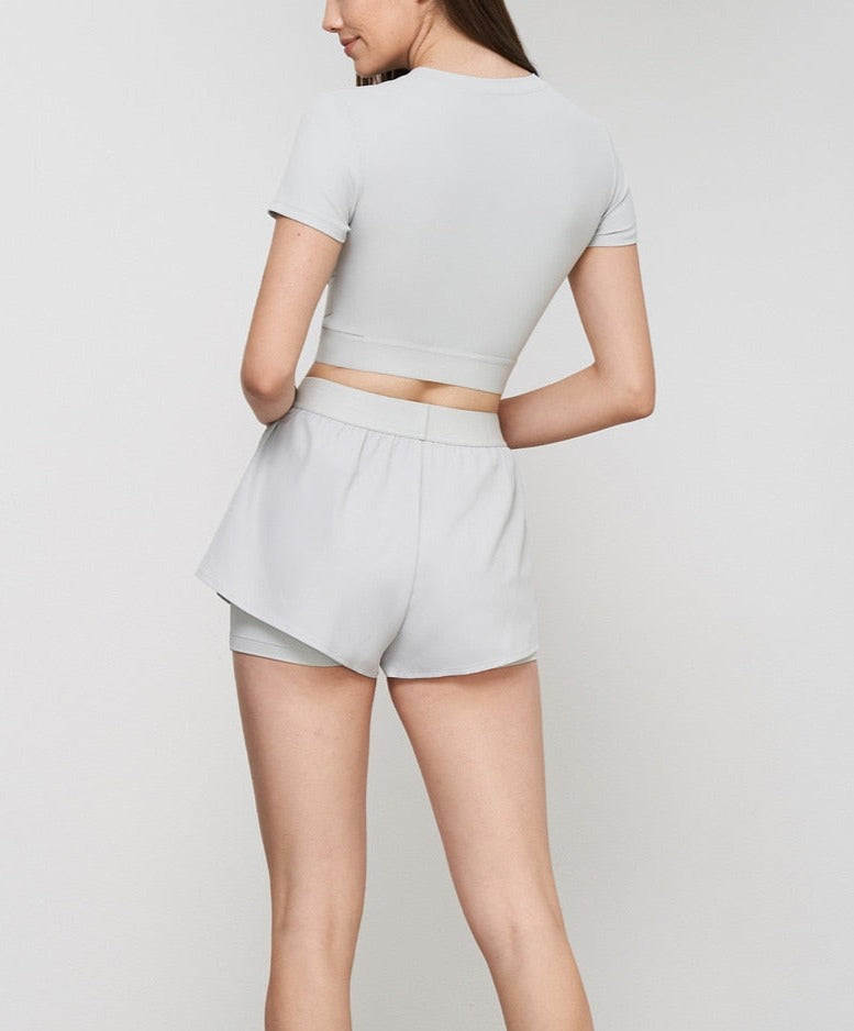 Soft Fabric Cross Hem Crop Top With Pad